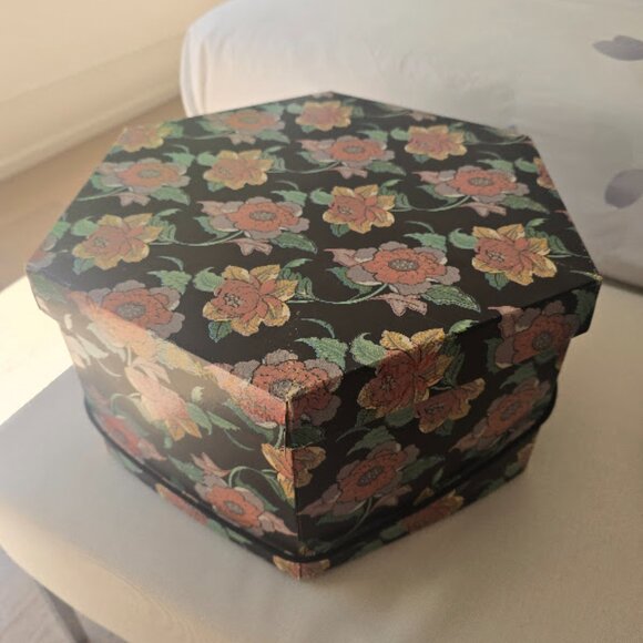 Straw Hat - Picture 4 of 4